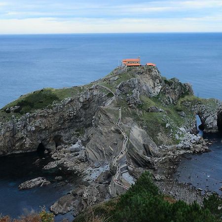 Apartamntos Urdaibai 3 Bermeo Exterior photo
