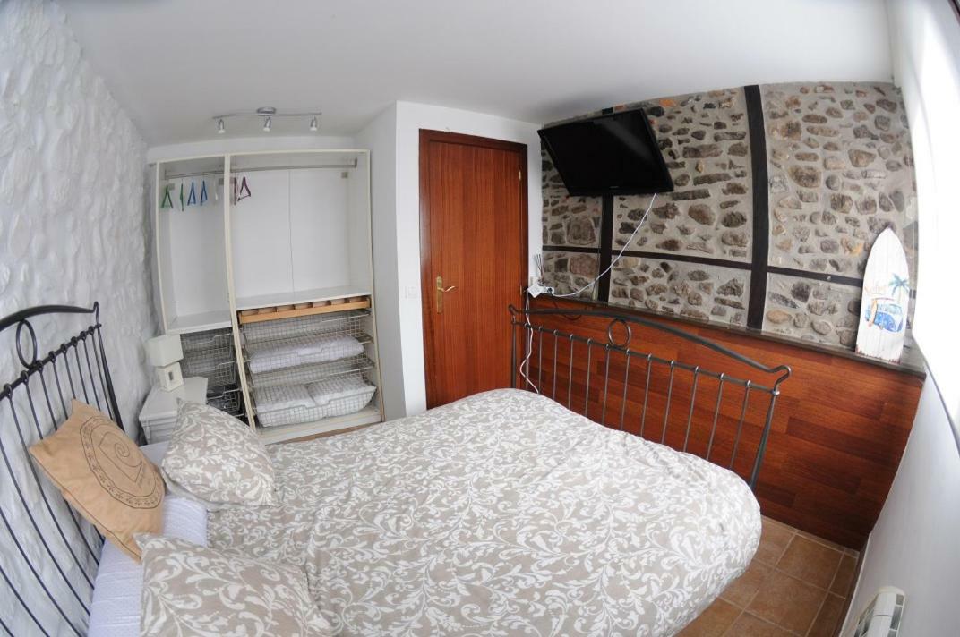 Apartamntos Urdaibai 3 Bermeo Exterior photo