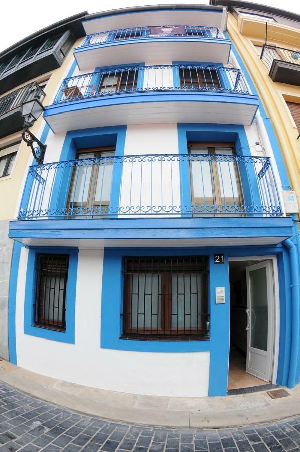 Apartamntos Urdaibai 3 Bermeo Exterior photo